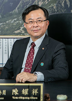 Yaw-Shyang Chen